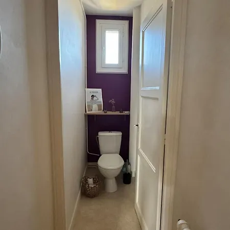 Charmante Petite Maison En Plein Centre-ville Apartment