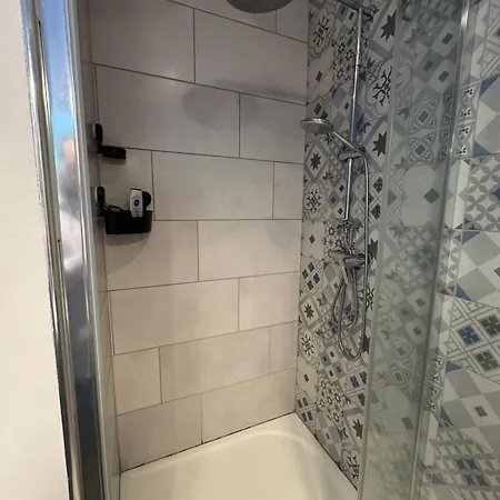 Apartment Charmante Petite Maison En Plein Centre-ville